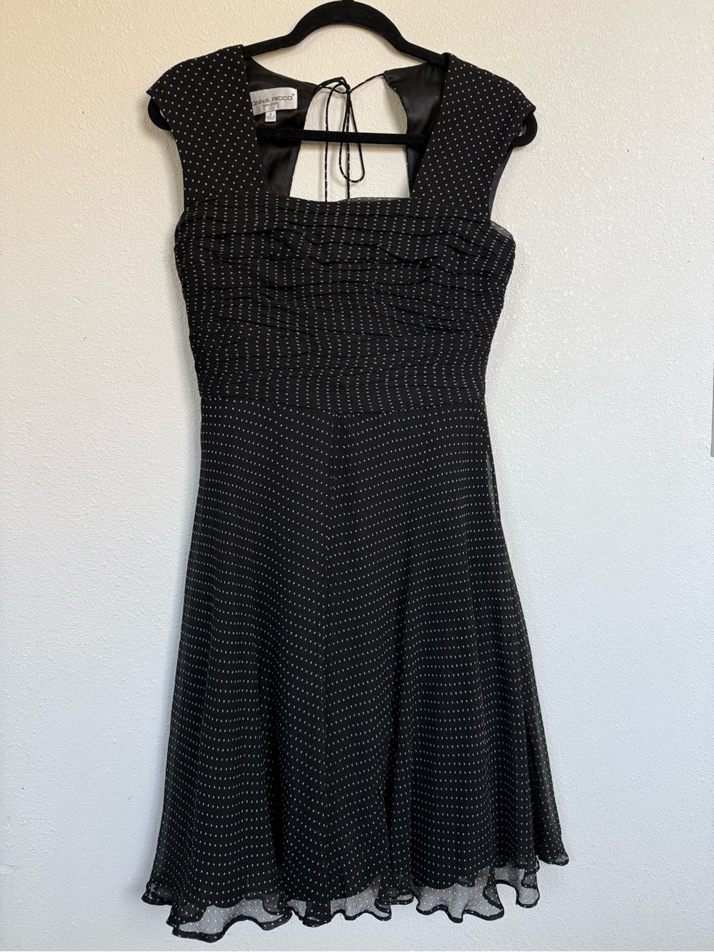 Donna Ricco 100% Silk Polka Dot Fit & Flare Midi Dress Black Size 4 - Picture 2 of 13